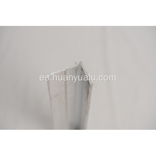 Canal de aluminio para aplicaciones estructurales